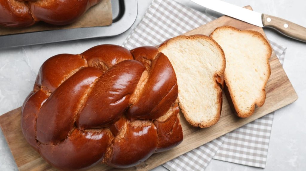 Fonott kalács, a húsvéti asztal elengedhetetlen kelléke!